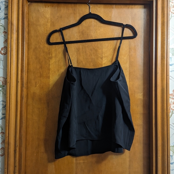 Universal Thread Tank Top - Picture 2 of 3